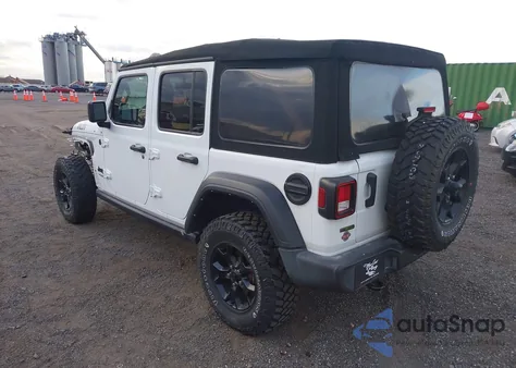 2022 Jeep Wrangler Unlimited Willys 4X4 z USA, uszkodzony, nr VIN 1C4HJXDMXNW142768